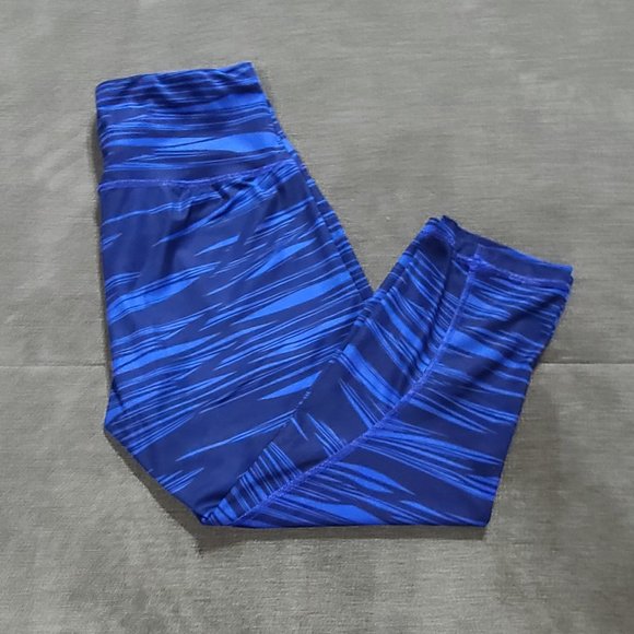 Addidas blue cropped leggings - Picture 4 of 4